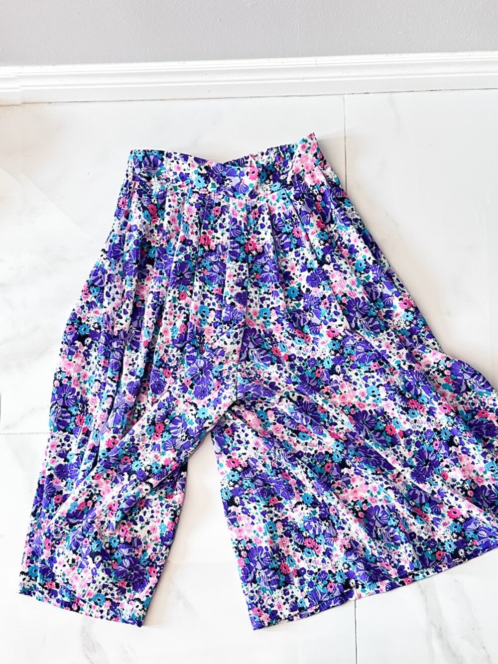 Vintage ORITE Purple Pink Turquoise Floral Print Flowy Wide Leg Palazzo Pants